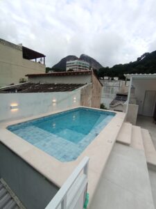 Construção de Piscina e Terraço - Obra Gávea